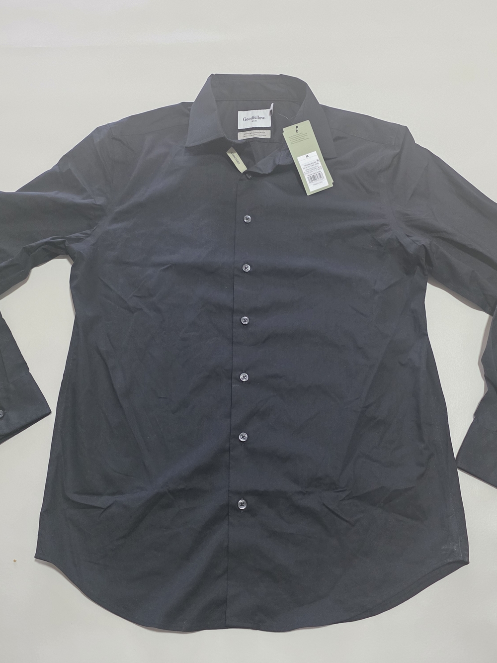 Goodfellow & Co Men’s Black Long-Sleeve Dress Shirt Size M.